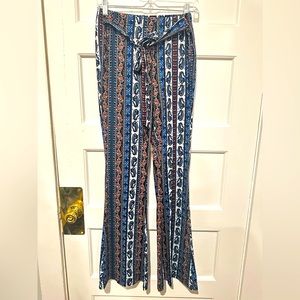 SHEIN tie waist paisley flare legging Size L NWT